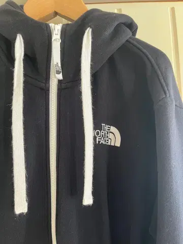 THE NORTH FACE 블랙 후드티