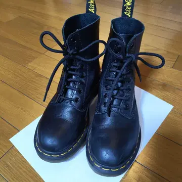 닥터마틴 부츠 UK3