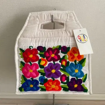 털실 자수 토트백 스페인