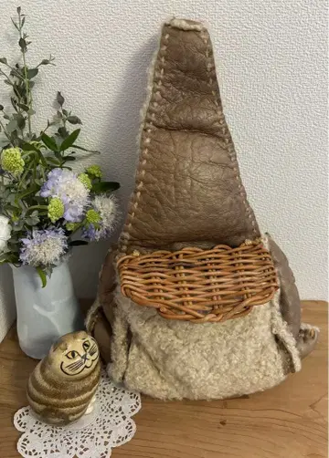 eb.a.gos 무스탕 x 가죽 미니백