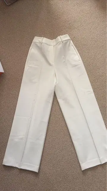 PLST 화이트 와이드 팬츠 S