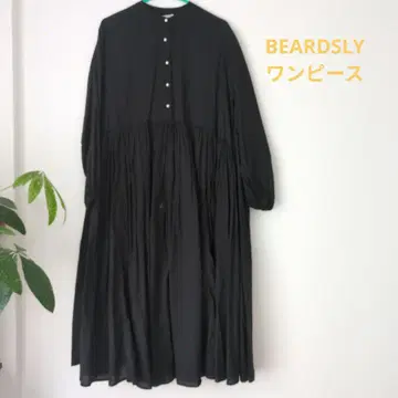 BEARDSLY 펄 버튼 개더 원피스