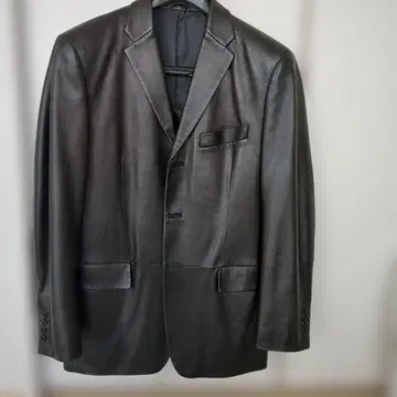 Calvin Klein 블랙 가죽 자켓 M 사이즈