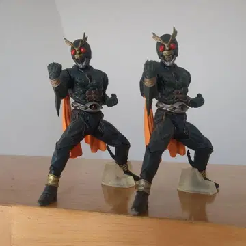 얼티밋 솔리드 더 다크 히어로즈 애나더 아기토 2종