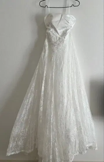 웨딩 드레스 화이트