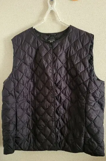 유니클로 [ 완판 ] 블랙 3XL 퍼프 테크 퀼팅 베스트 웜 패디드