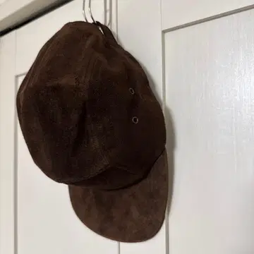 엠스테이트 바이 위너캡스 스웨이드 야구 모자