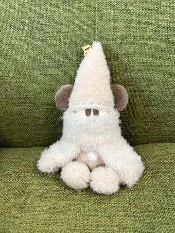 릴린린 인형 배지 2024 디즈니 크리스마스