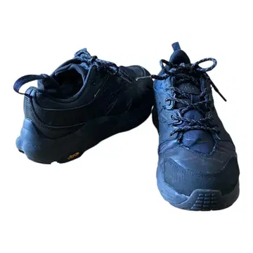 HOKA ONE ONE KAHA LOW GTX 24cm