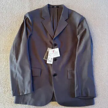 [ 미사용 새상품 ] 유니클로C 감동 자켓 Dark Brown M 사이즈