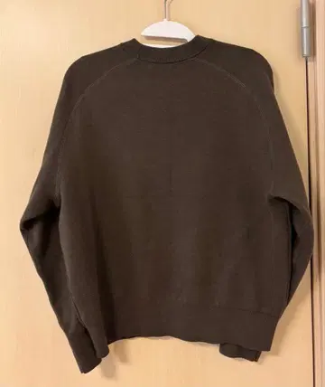 Bshop:RYETENDER 브라운 니트