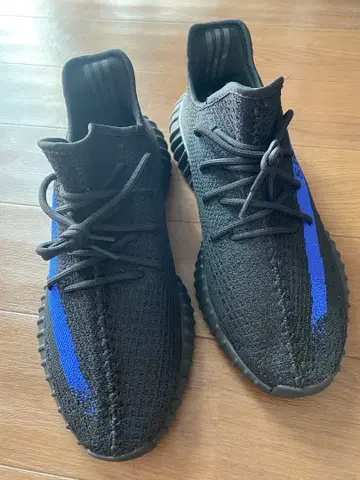 Yeezy Boost 350 V2 블랙/블루