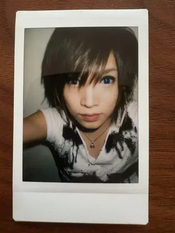 키류인 쇼 폴라로이드