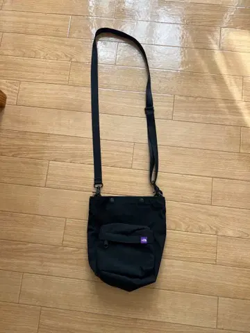 더 노스페이스 나나미카 블랙 숄더백