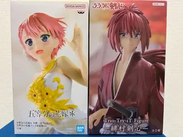 5등분의 신부 나카노 이치카 & 바람의 검심 히무라 켄신 피규어 세트