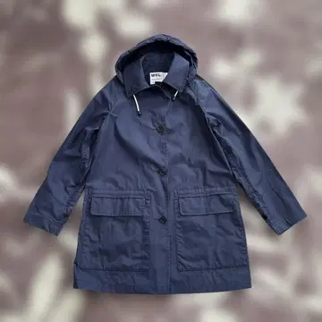 새상품급 마가렛호웰 후드 부착 트렌치코트