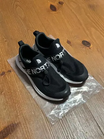 THE NORTH FACE 스니커즈 블랙