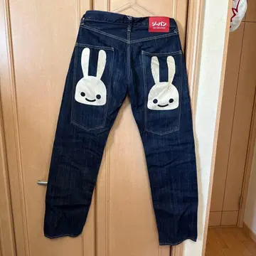 CUNE 토끼 자수 스트레이트 데님 30