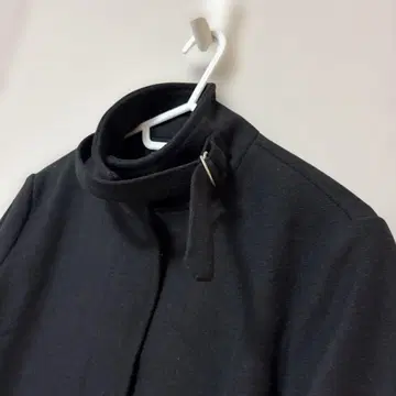 택 포함 어반 리서치 items 스탠드 카라 코트 블랙