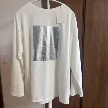 Antiqua 안티카 호일 프린트 T셔츠 프리 사이즈