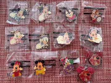 디즈니 지퍼 마스코트 & 핑 배지