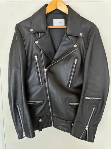 vivastudio 블랙 가죽 라이더 자켓