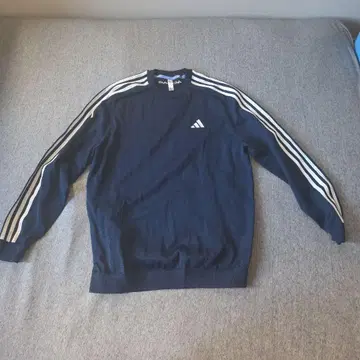 adidas 네이비 폴리에스테르 니트 L 사이즈