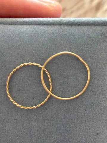 k10YG 골드링 2개 세트 트위스트 디자인