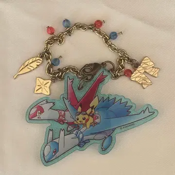 라티아스 라티오스 아크릴 키링