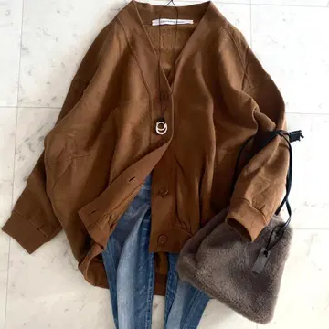 새상품급 코그 더 빅 스모크 22AW GWEN 가디건 속기모