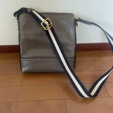 BALLY 그레이 숄더백