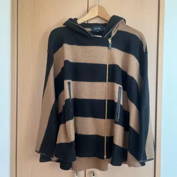 후드 부착 울 100% 판초