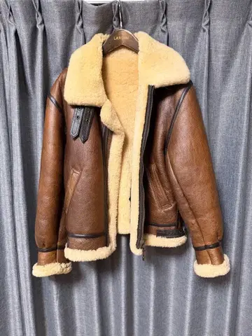 [ 새상품급 ] TYPE B-3 리얼 무스탕 플라이트 자켓