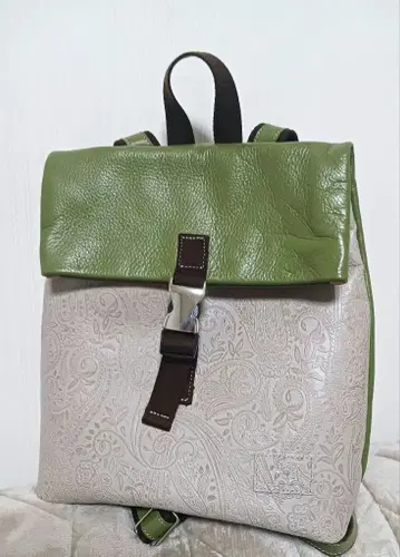 누이자에몽 백팩