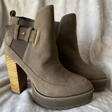 카키 스웨이드 사이드 고어 부츠