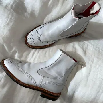 Tricker's Wing Tips 웨스턴 부츠