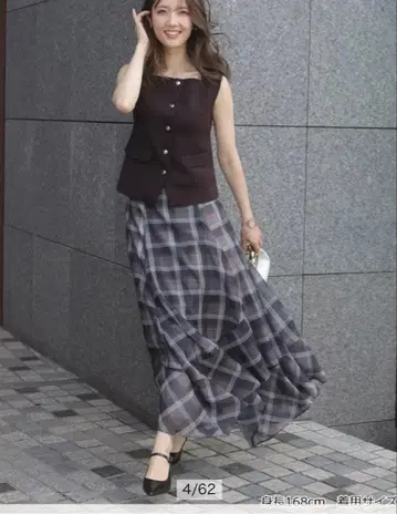 Apuweiser-riche 벨트 부착 이레헴 에어리 체크 스커트 보르도