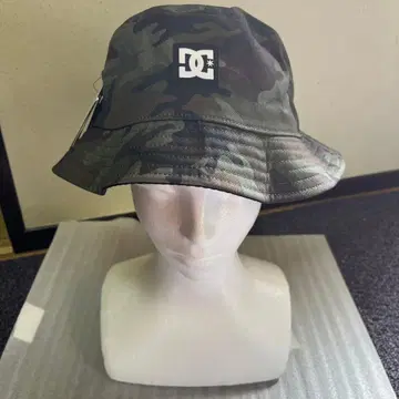 DCshoes 카모플라쥬 블랙 리버서블 버킷 햇