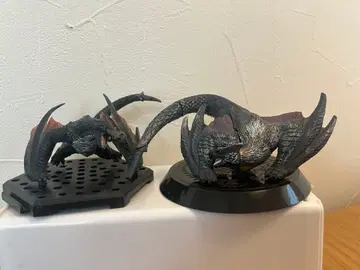 몬헌 피규어 나르가쿠르가 나르가쿠르가 희귀종 가격 협상 받습니다!!