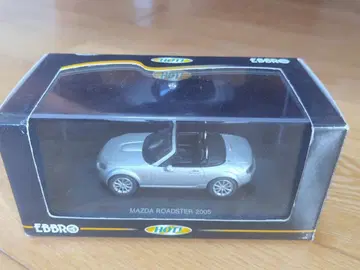 EBBRO [ MAZDA ROADSTER 2005 ]