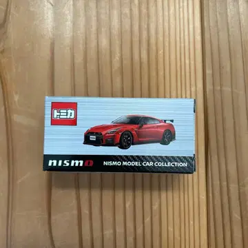 토미카 Nissan GT-R Nismo Vibrant Red 한정판