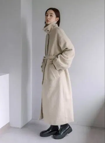 mystic 스탠 칼라 롱 코트