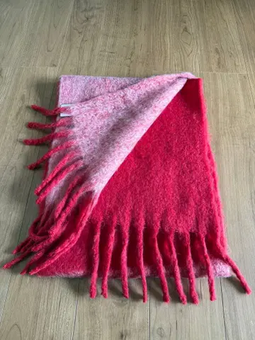 컬러 블록 머플러 미사용 안나케리 빨간색 레드 레어