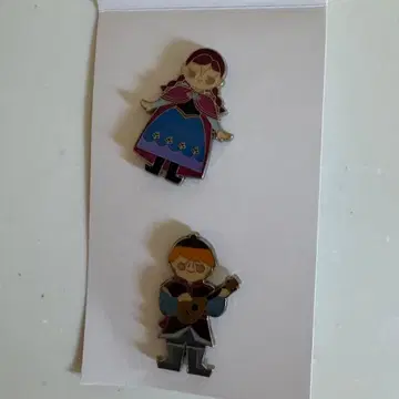 디즈니 겨울왕국 안나와 엘사 핀 배지 세트