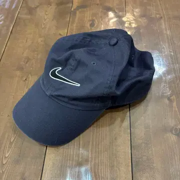 나이키 네이비 캡 원 사이즈 조정 가능