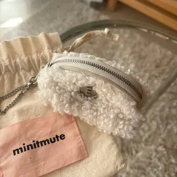 minitmute 파우치 키링 ivory