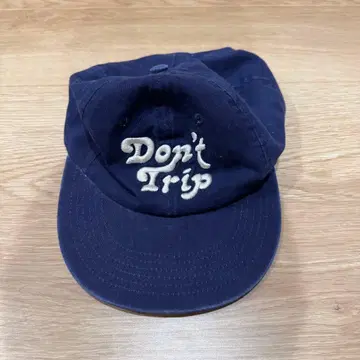 Free&Easy 프리앤이지 CAP Don't Trip 네이비