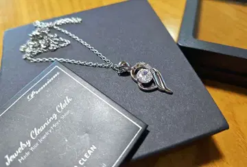 실버 목걸이 다이아몬드풍 스톤 포함