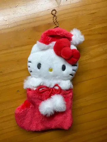 헬로키티 크리스마스 부츠 키링