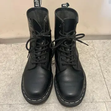 [주말 한정판] Dr.martens 부츠 여성용 블랙 화이트 스티치